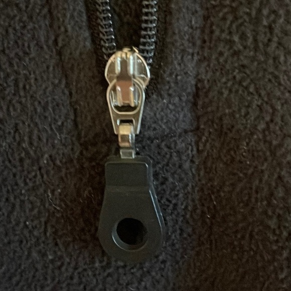 Obermeyer Black quarter zip black jacket Sz XL Juniors PTP: 20.5” - Picture 5 of 12